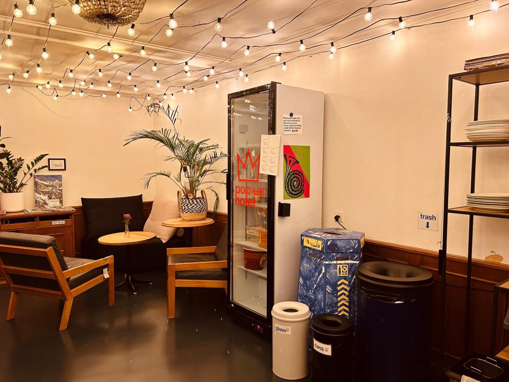 Pop Up Hotel Krone Zuerich Экстерьер фото